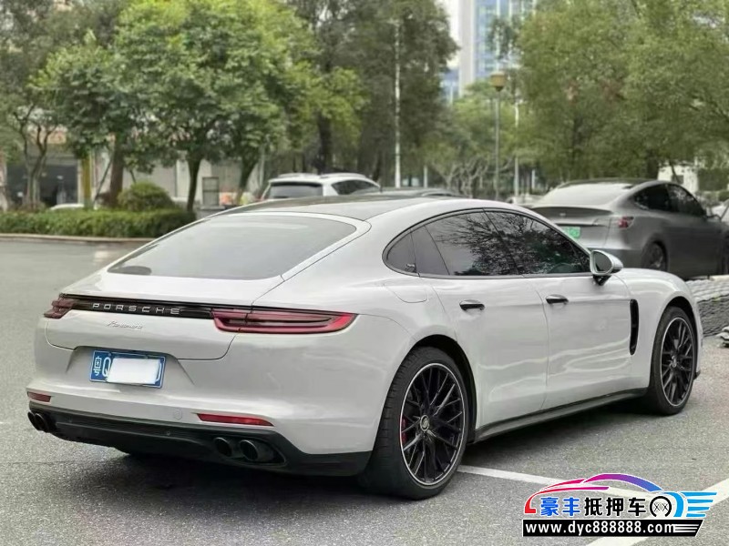 17年保时捷帕纳梅拉轿车抵押车出售