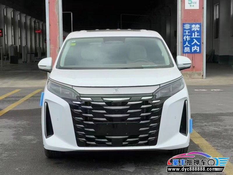 25年比亚迪夏轿车抵押车出售