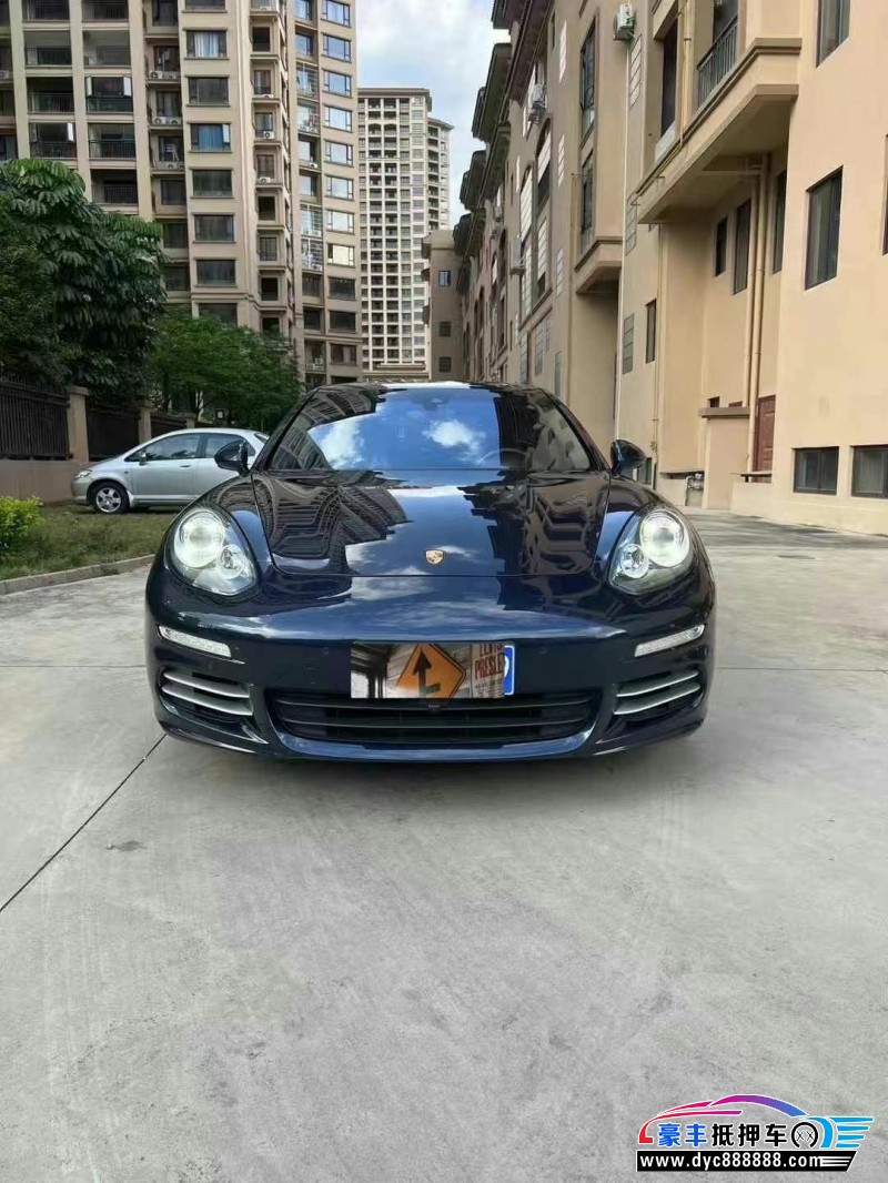 15年保时捷帕纳梅拉轿车抵押车出售