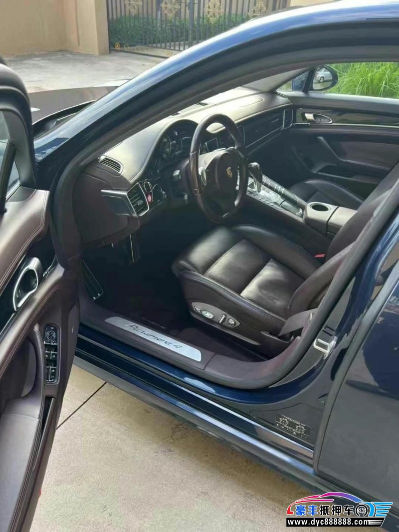 15年保时捷帕纳梅拉轿车抵押车出售