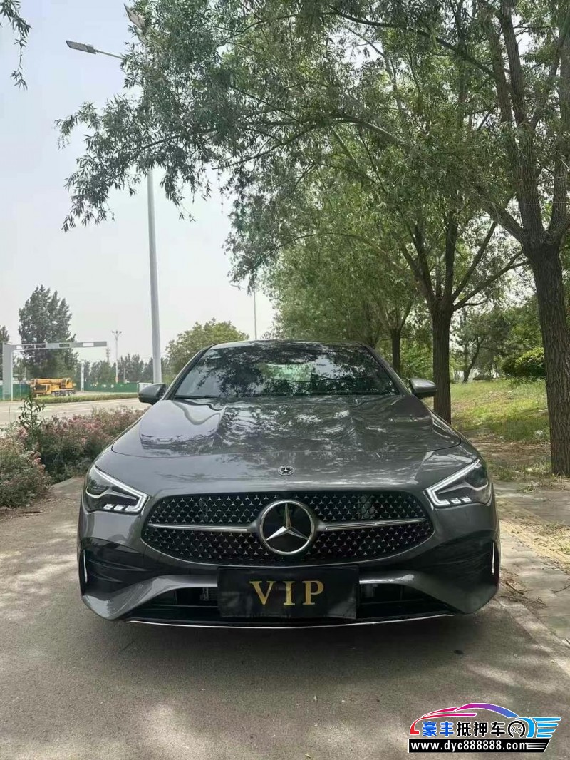 25年奔驰CLA轿车抵押车出售