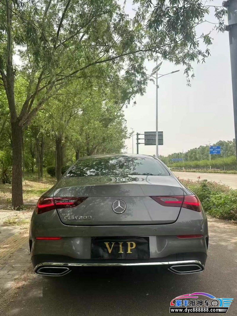 25年奔驰CLA轿车抵押车出售