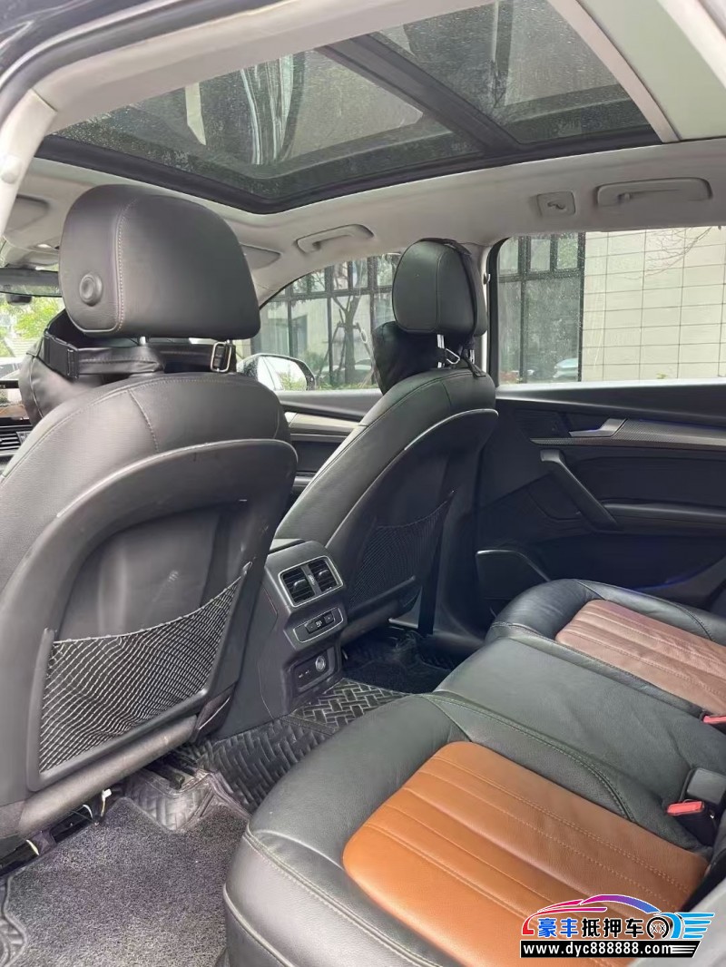 20年奥迪Q5轿车抵押车出售