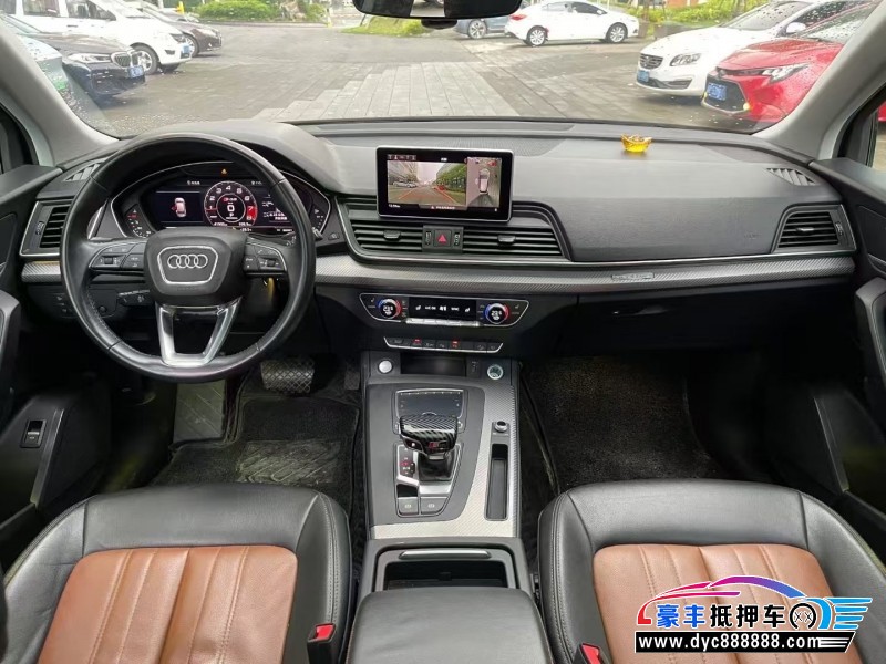 20年奥迪Q5轿车抵押车出售