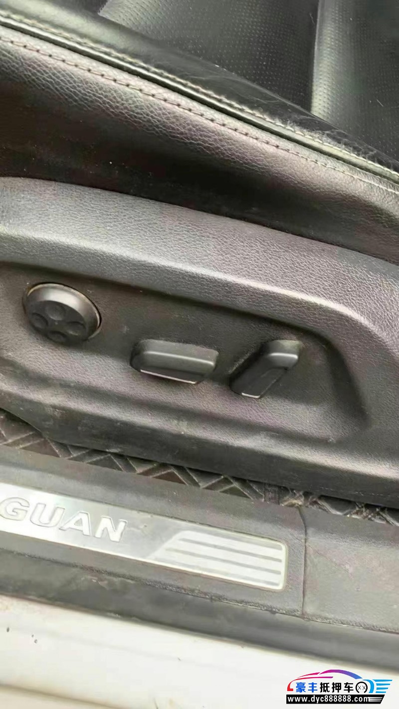 16年大众途观轿车抵押车出售