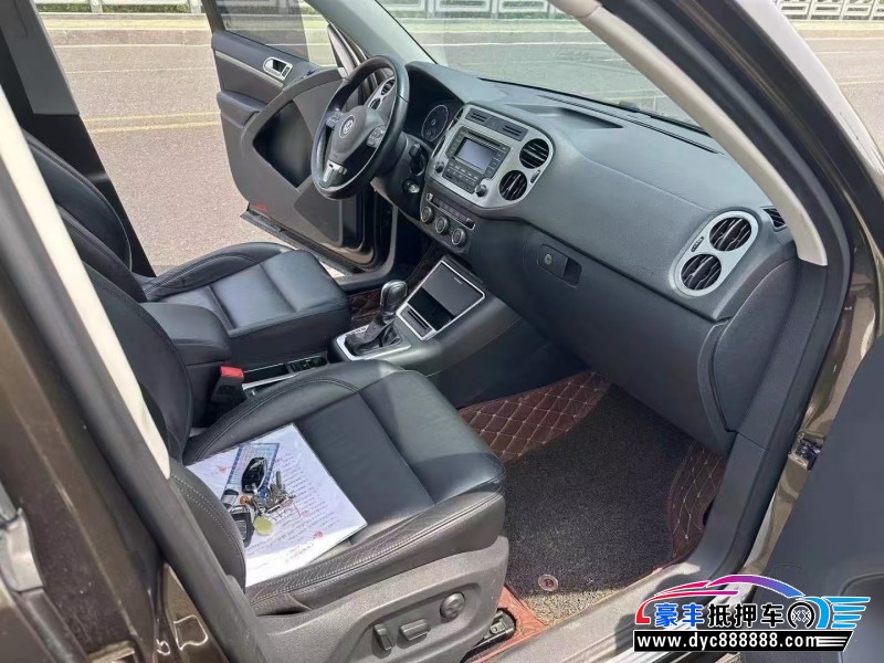 16年大众途观轿车抵押车出售