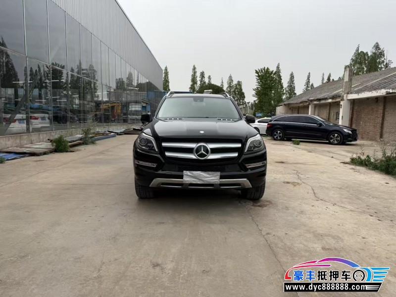 16年奔驰GLS轿车抵押车出售