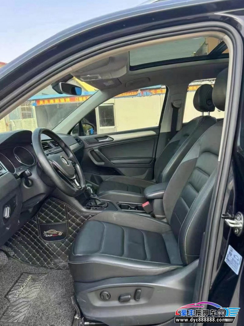 18年大众途观轿车抵押车出售