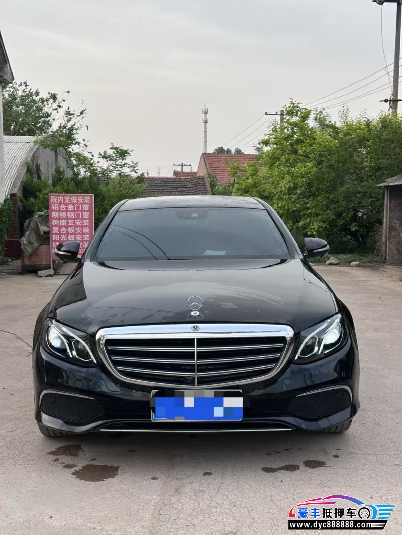 17年奔驰E轿车抵押车出售