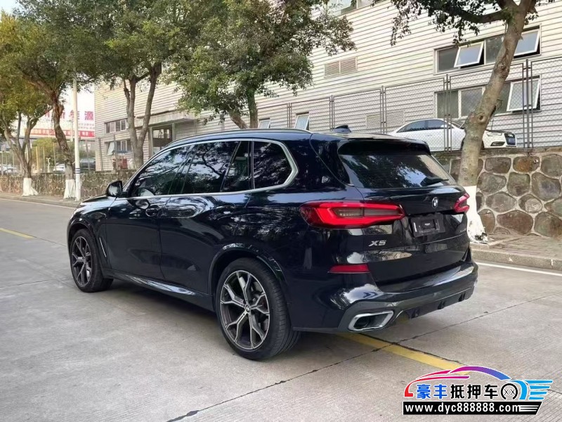19年宝马X5轿车抵押车出售