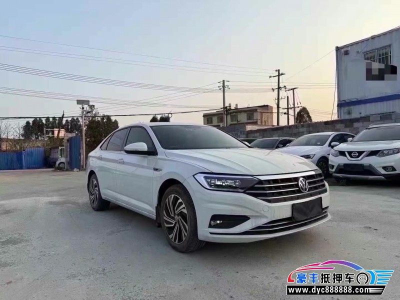 22年大众速腾轿车抵押车出售