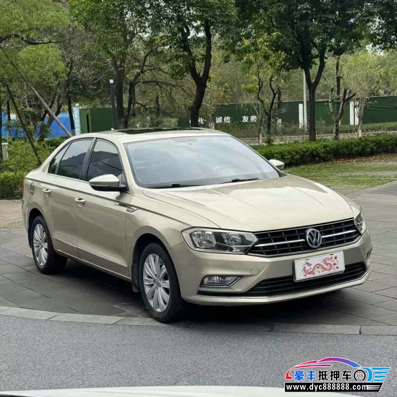 16年大众宝来轿车抵押车出售