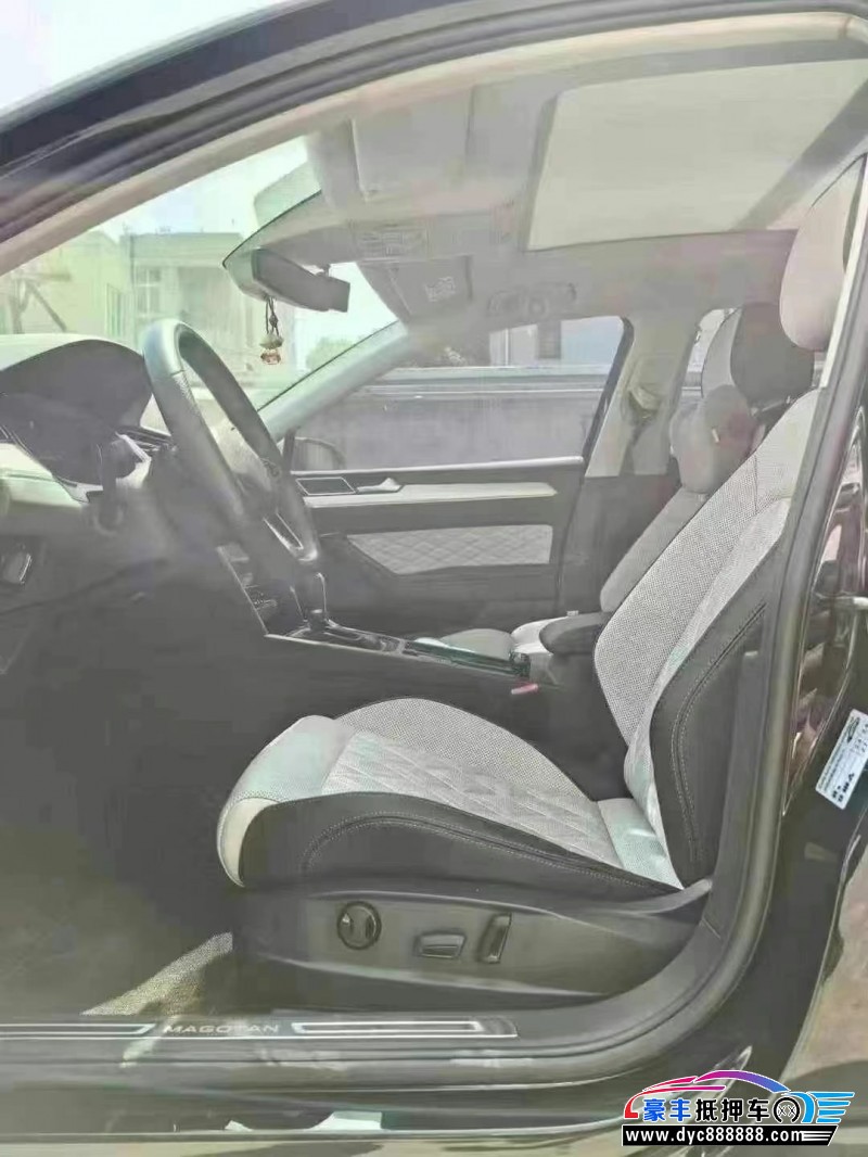 23年大众迈腾轿车抵押车出售