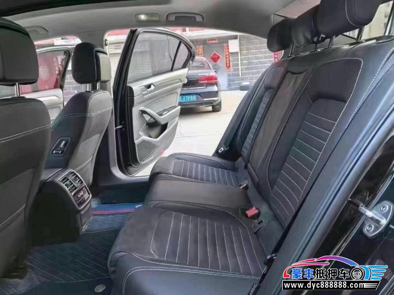 21年大众迈腾轿车抵押车出售