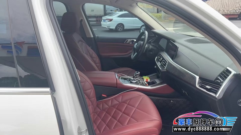 22年宝马X5轿车抵押车出售