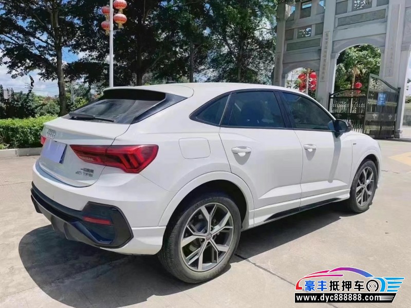 21年奥迪Q3轿车抵押车出售