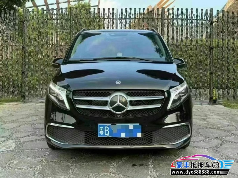 21年奔驰V轿车抵押车出售