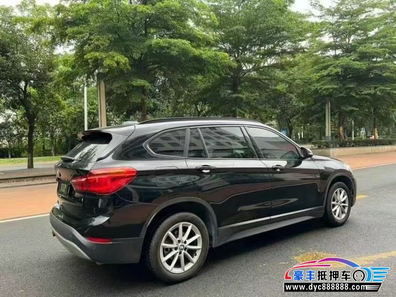 17年宝马X1轿车抵押车出售