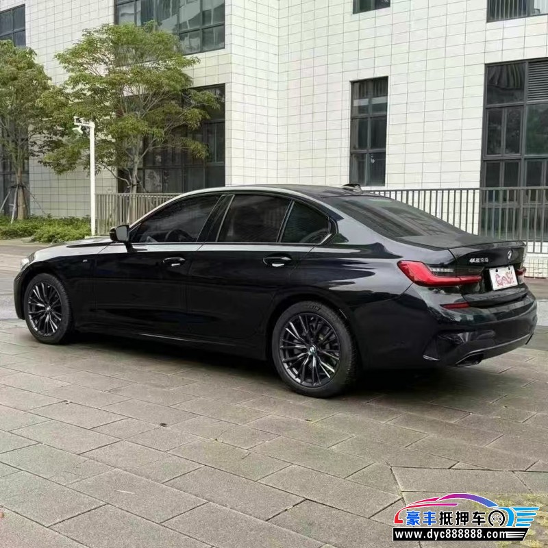 20年宝马3系轿车抵押车出售
