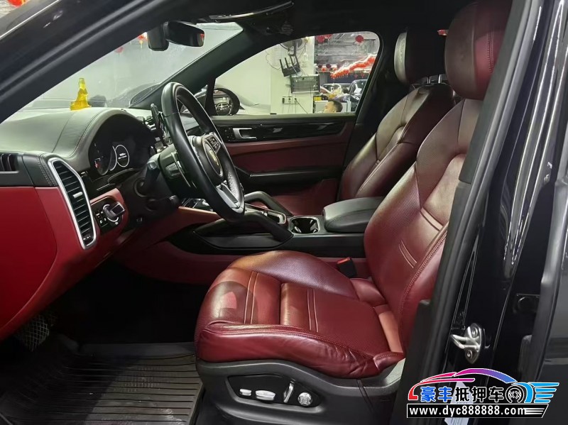 19年保时捷卡宴轿车抵押车出售