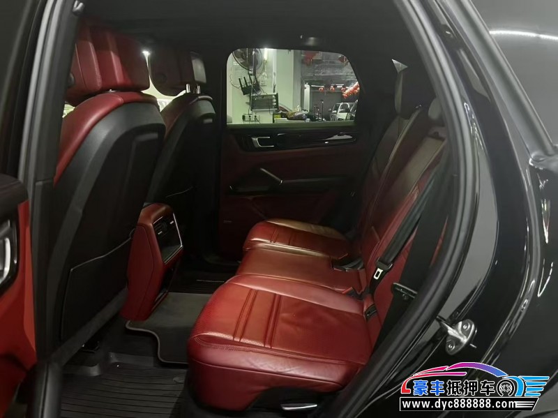 19年保时捷卡宴轿车抵押车出售