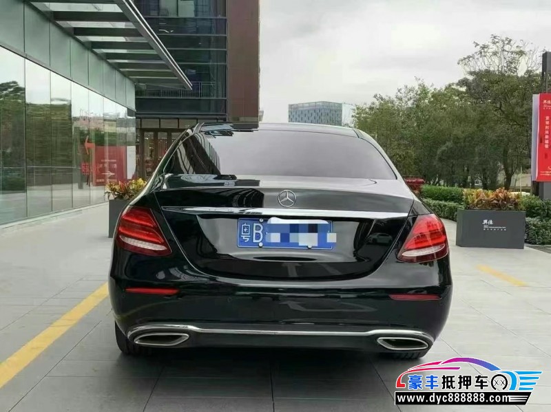 18年奔驰E轿车抵押车出售