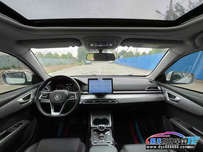 23年比亚迪秦轿车抵押车出售