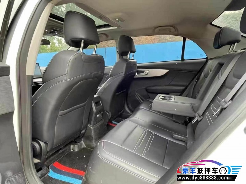 23年比亚迪秦轿车抵押车出售