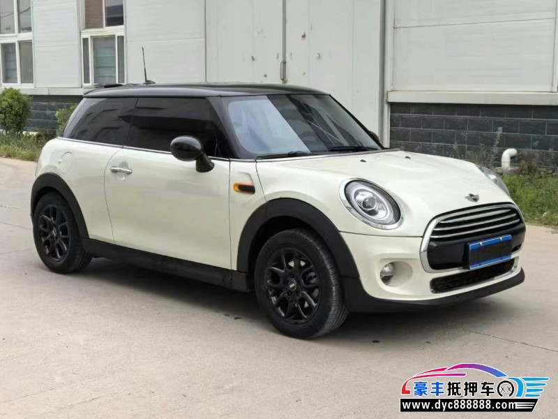 17年宝马MINISUV抵押车出售