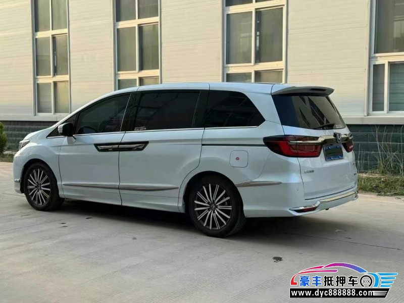 24年本田艾力绅MPV抵押车出售