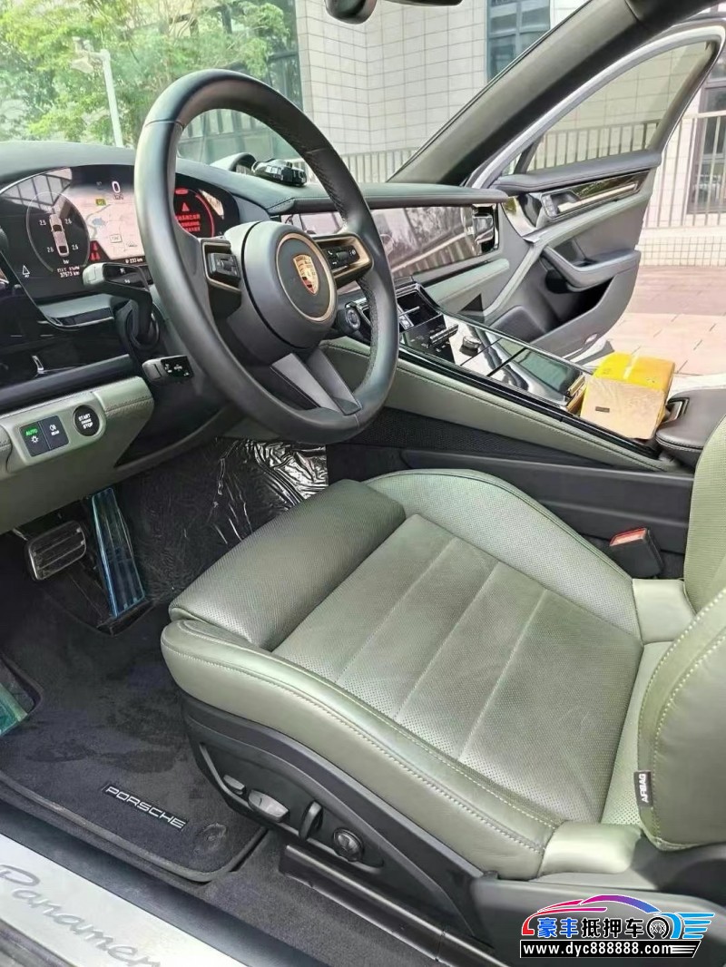 24年保时捷帕纳梅拉轿车抵押车出售