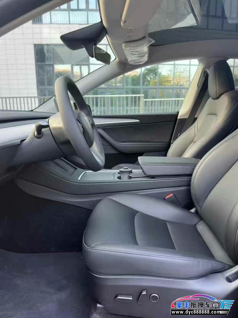 25年特斯拉Model Y轿车抵押车出售