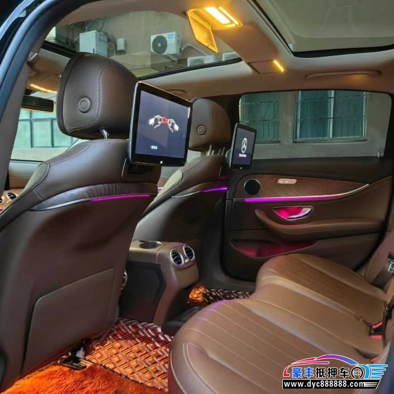 20年奔驰E轿车抵押车出售