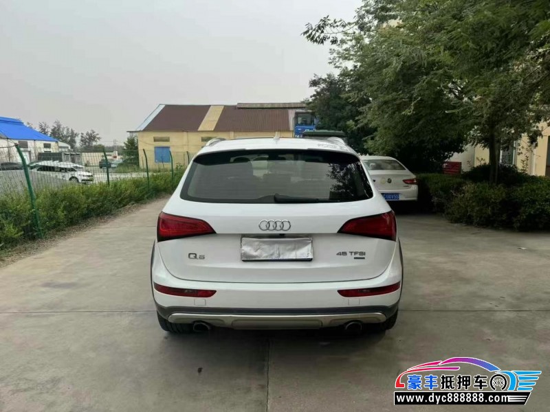 15年奥迪Q5轿车抵押车出售