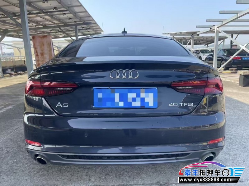 18年奥迪A5轿车抵押车出售