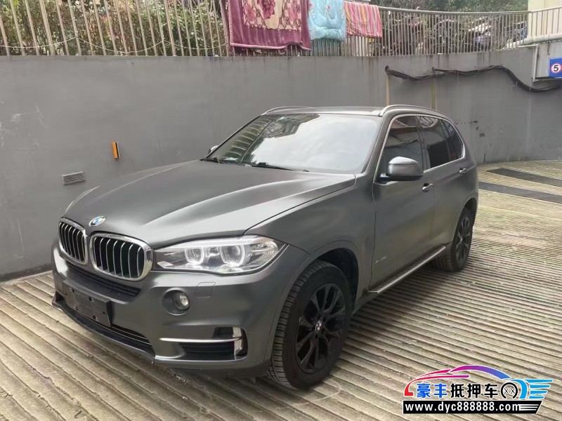 18年宝马X5轿车抵押车出售