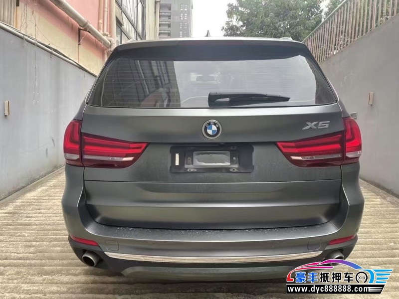 18年宝马X5轿车抵押车出售