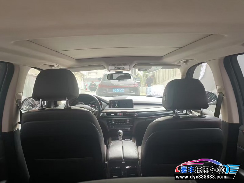 18年宝马X5轿车抵押车出售