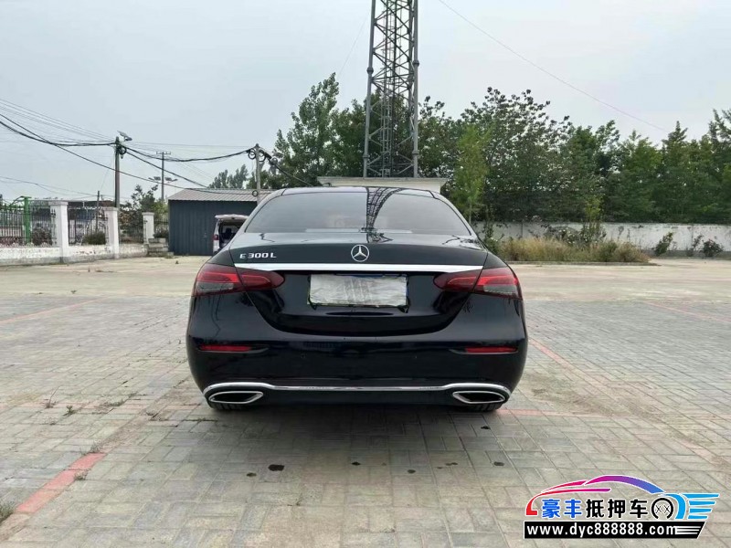 21年奔驰E轿车抵押车出售