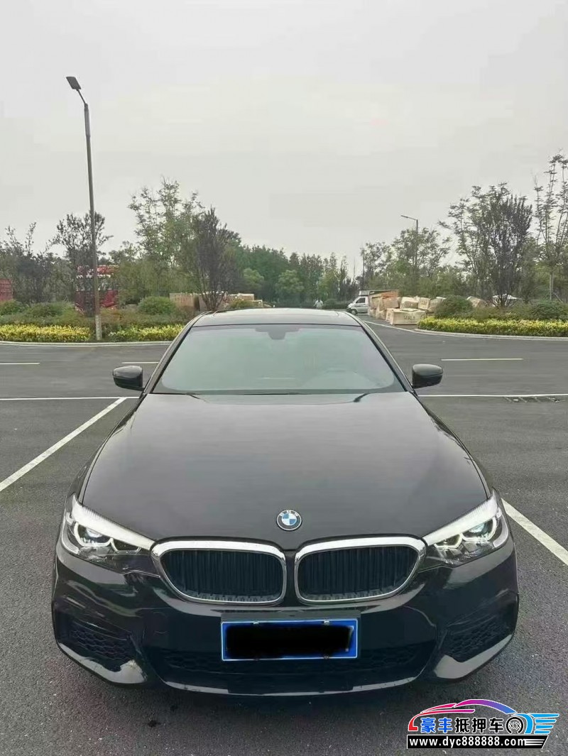 18年宝马5系轿车抵押车出售