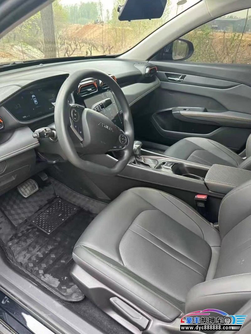 24年东风风神奕炫轿车抵押车出售