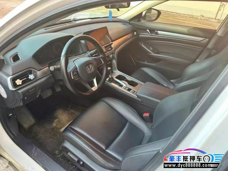 21年本田雅阁轿车抵押车出售
