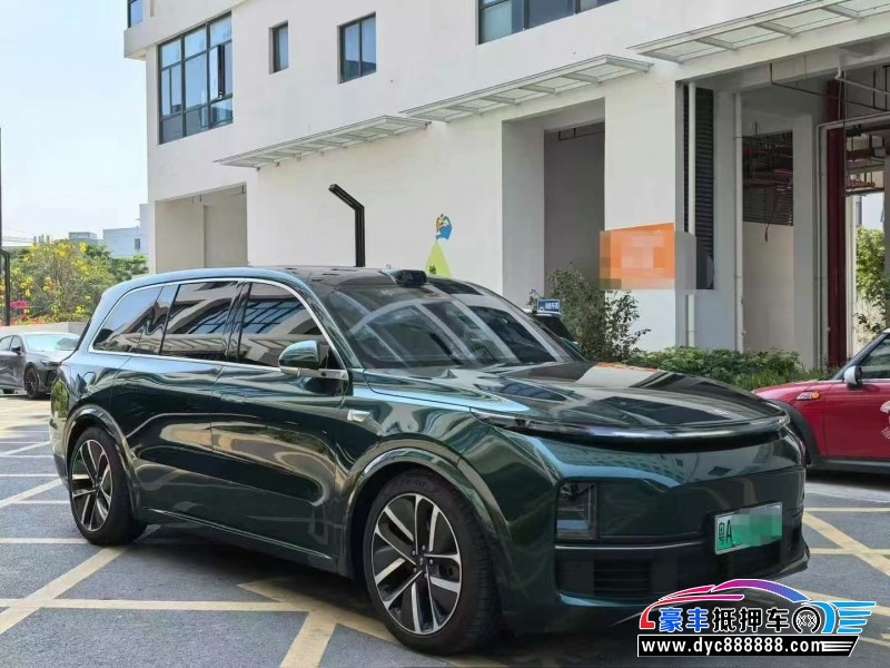 23年理想L9轿车抵押车出售