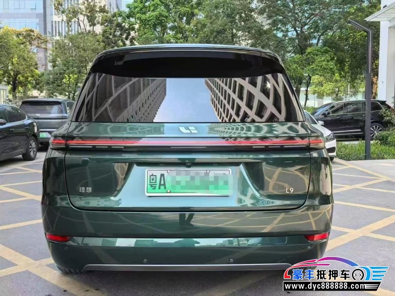 23年理想L9轿车抵押车出售