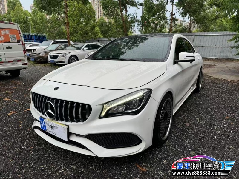 18年奔驰CLA轿车抵押车出售