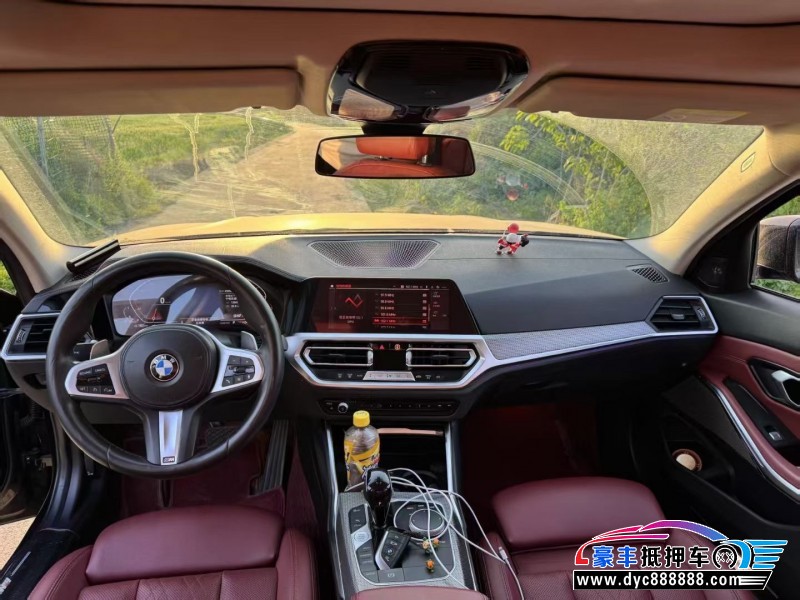 22年宝马3系轿车抵押车出售