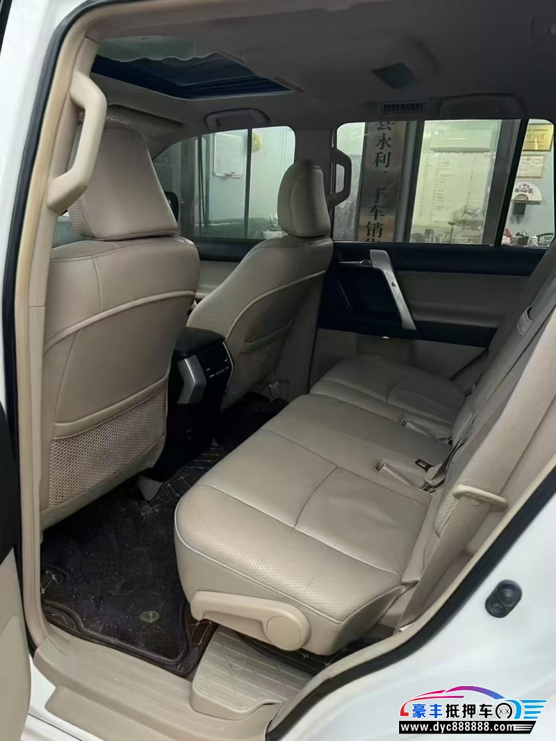 12年丰田普拉多（霸道）轿车抵押车出售