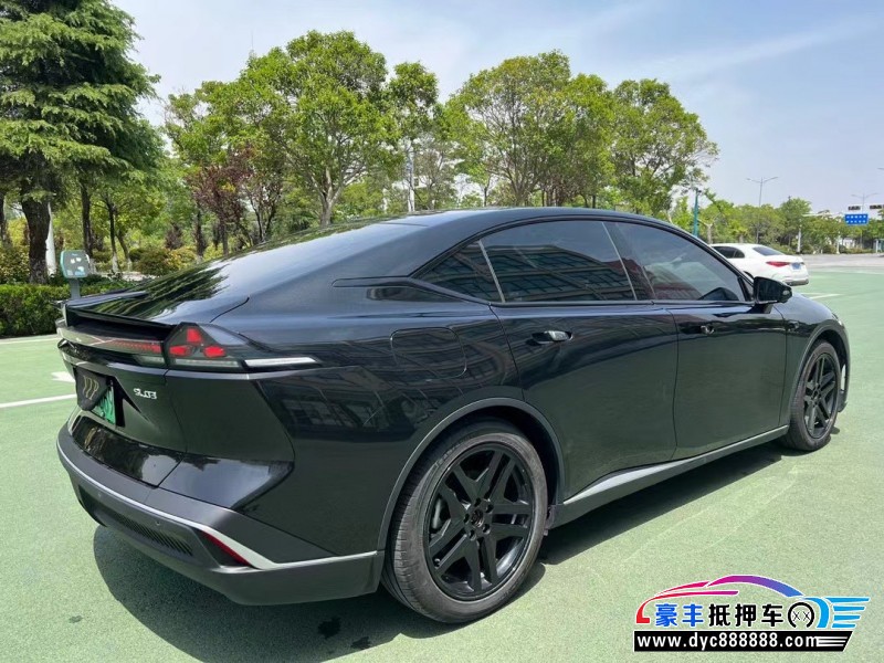 24年长安深蓝SL03轿车抵押车出售