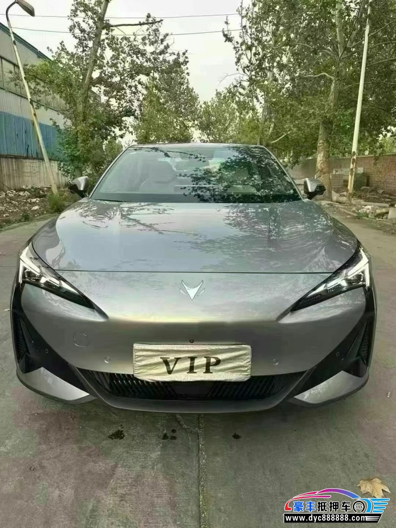 24年极狐阿尔法S轿车抵押车出售