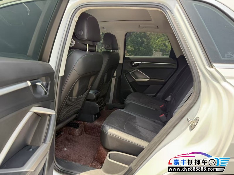 19年奥迪Q3轿车抵押车出售